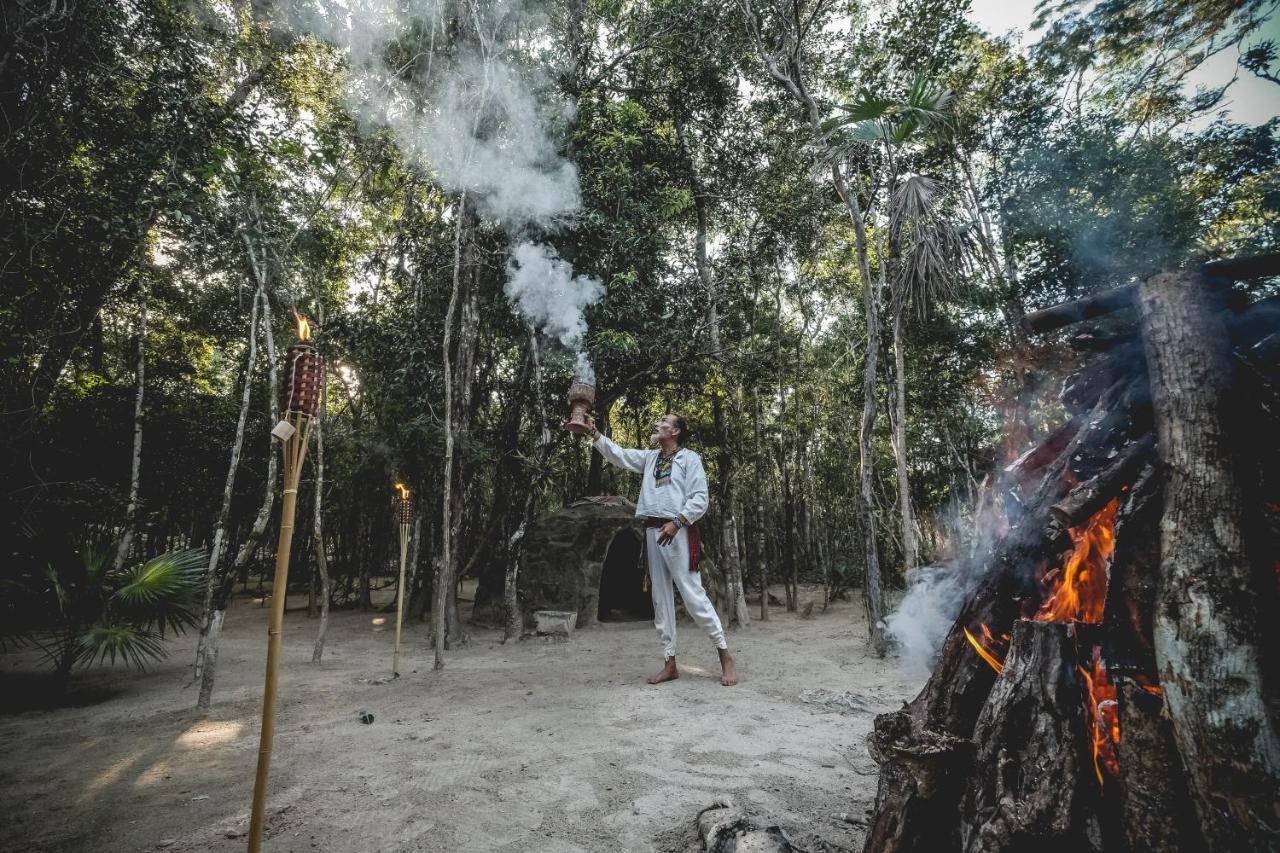 Wakax Hacienda - Cenote & Boutique Hotel - Small Luxury Hotels Of The World 툴룸 외부 사진